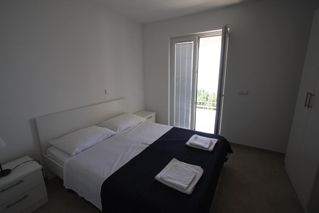 Mimice Bay Apartments Buitenkant foto