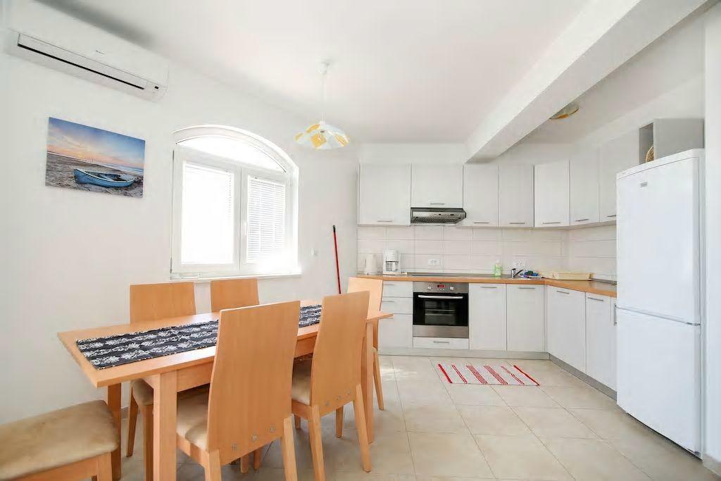Mimice Bay Apartments Buitenkant foto